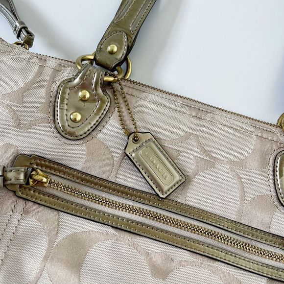 Vintage Coach Bag Poppy Signature C Logo Glam Tote 23261 Gold Tan Handbag Bag - Picture 8 of 16